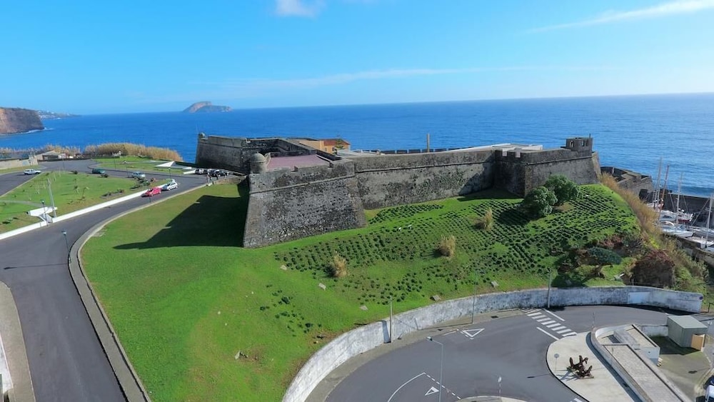 Pousada Forte Angra do Heroismo 38/50
