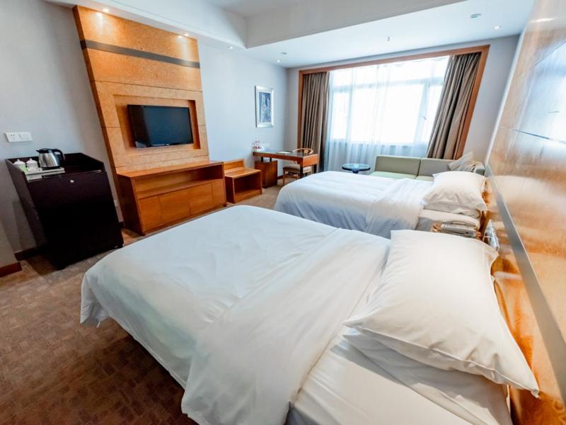 Vienna Hotel (Dongguan Tangxia Binfen Square) 23/35