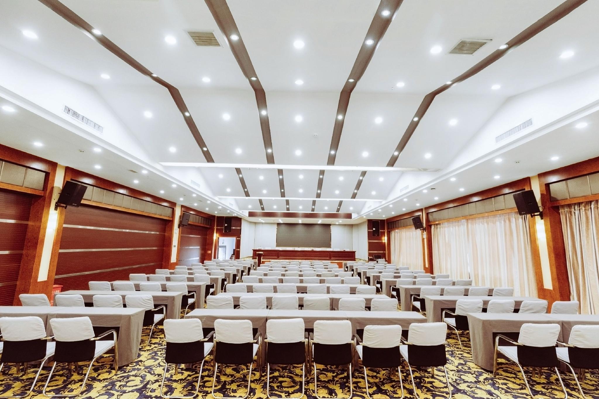 Sheng Bang Hotel 32/38