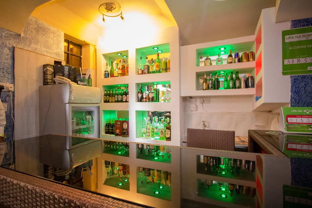 Emboita Hotel 44/50