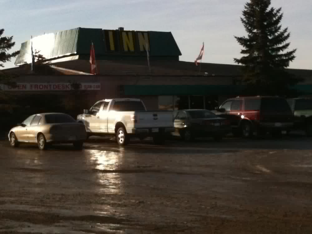 Vegreville Garden Inn 44/48