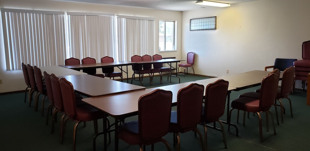 Family Budget Inn Bethany 37/48