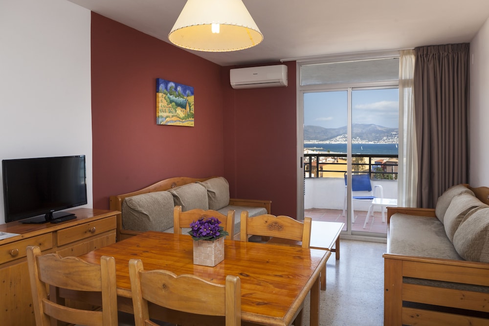 Xons Platja Hotel Apartaments 46/73