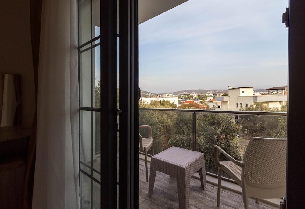 Deniz Otel 30/33