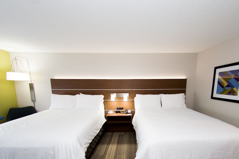 Standard, 2 Queen Beds