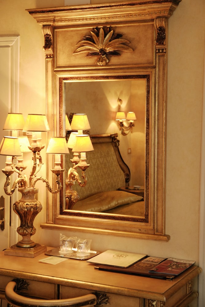 Park Hotel Villa Ariston 64/73
