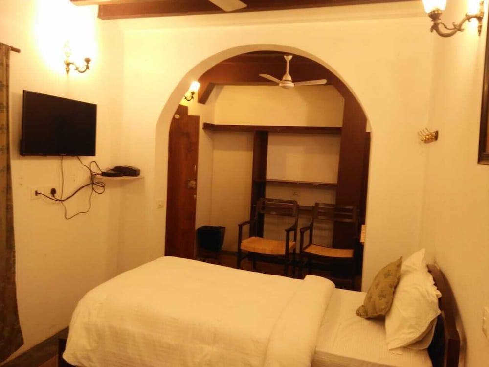 Fabhotel Esparan Heritage Pondicherry 9/26