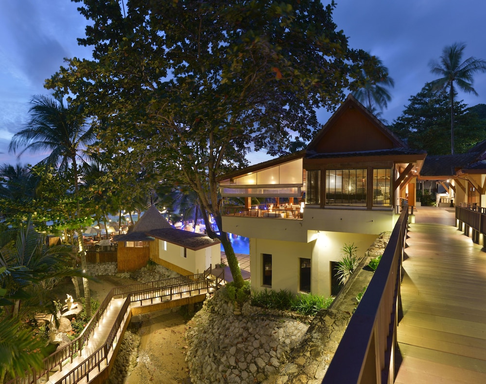 ANDAMAN WHITE BEACH RESORT 64/70