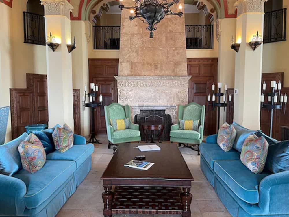 Biltmore Hotel 49/74