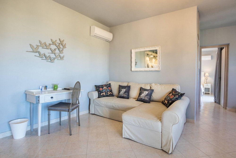 Elaia Villas 15/72