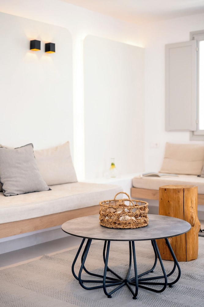 Quartano Suites by Heliessa 29/45