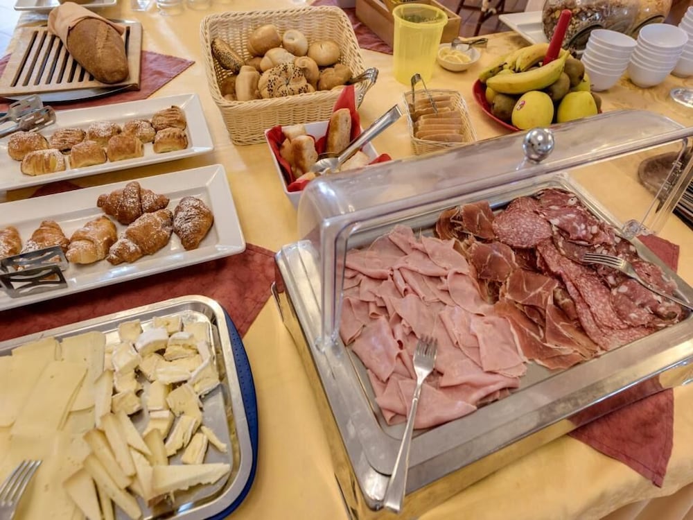 Hotel Azzurra 19/50