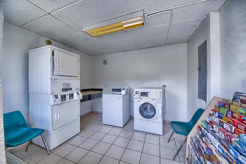Motel6 San Antonio, TX - Northwest Medical Center 16/60