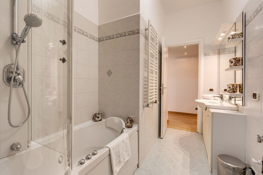 M&L Apartment - case vacanze a Roma 41/50