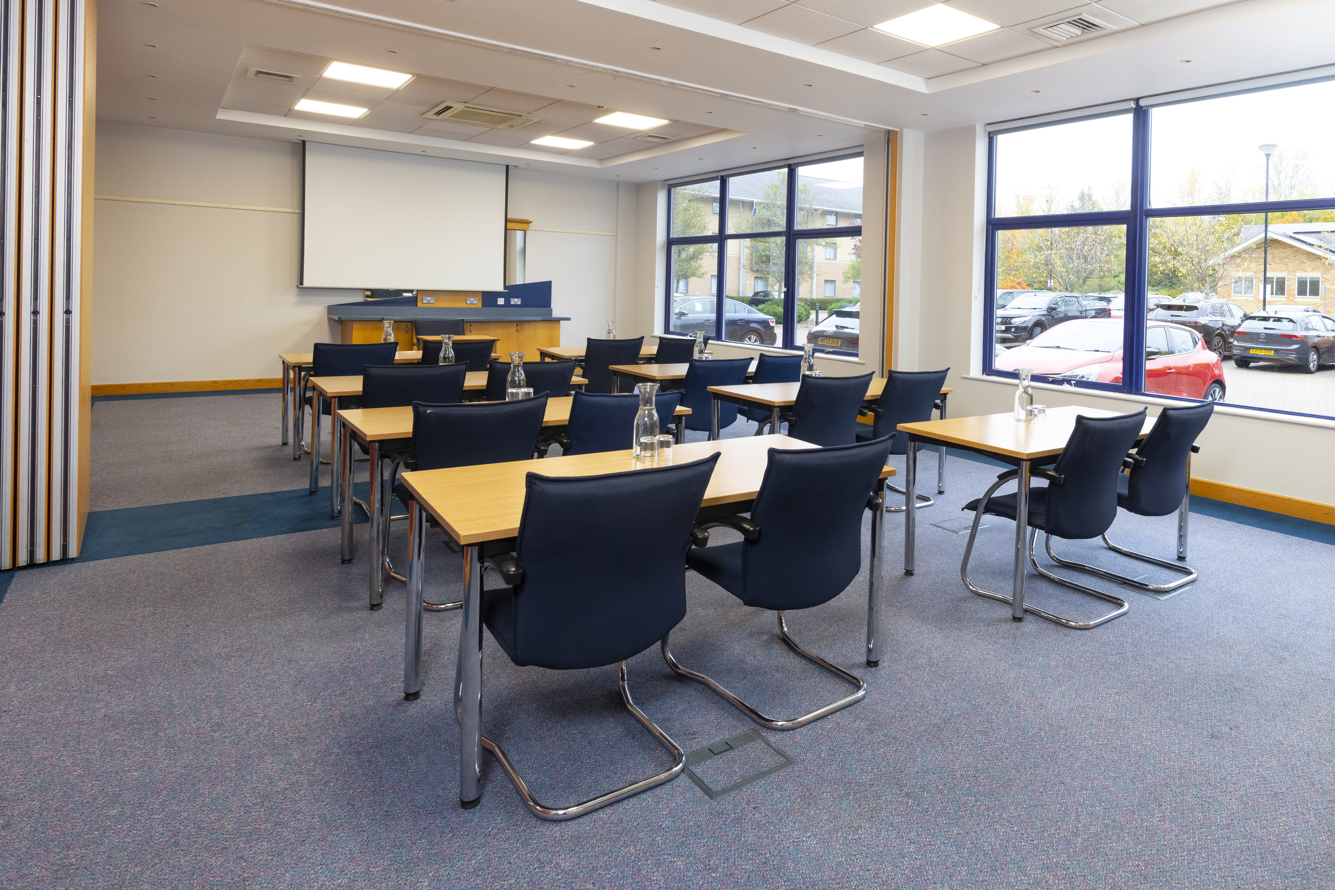 Holiday Inn Express Milton Keynes 28/46