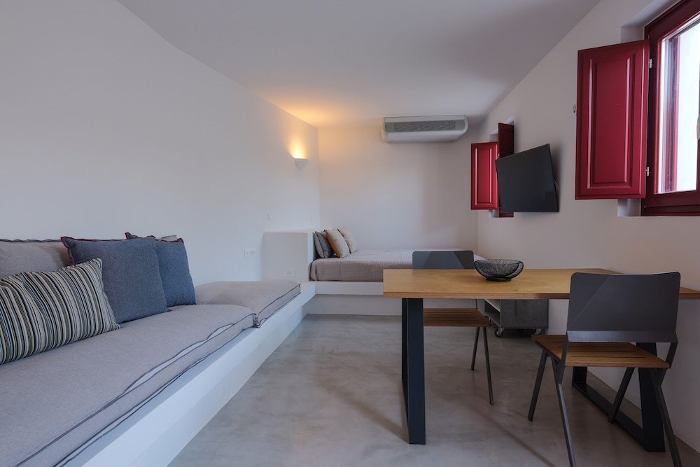 Aplada Suites 47/71