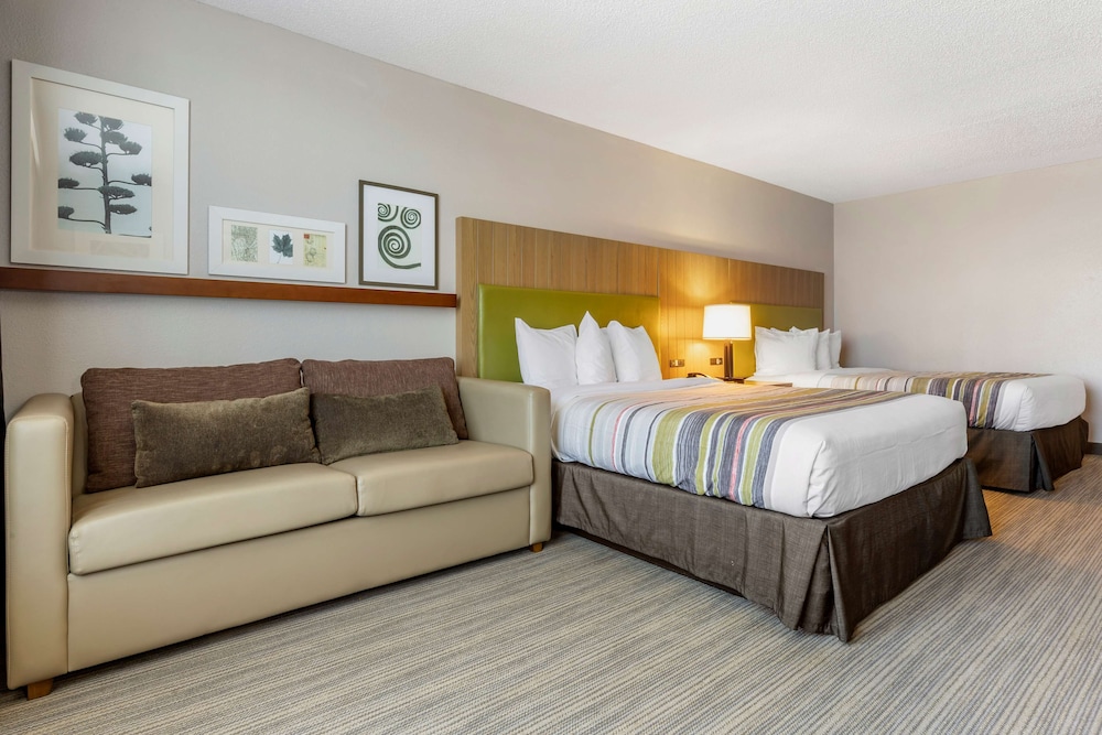 Country Inn & Suites By Radisson Lumberton Nc 12/34