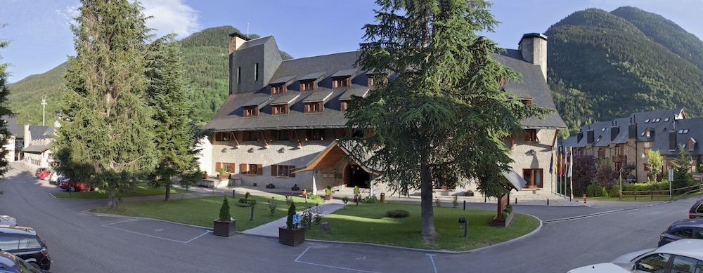Parador De Arties 34/50