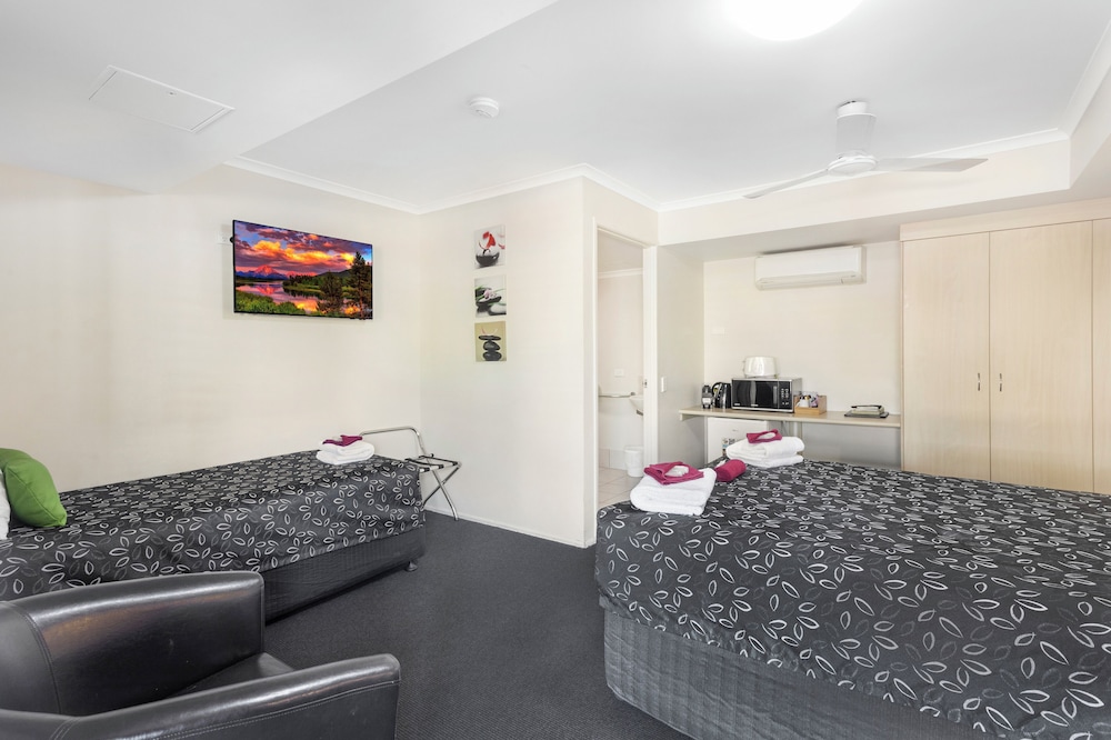 Citywalk Motor Inn 37/55