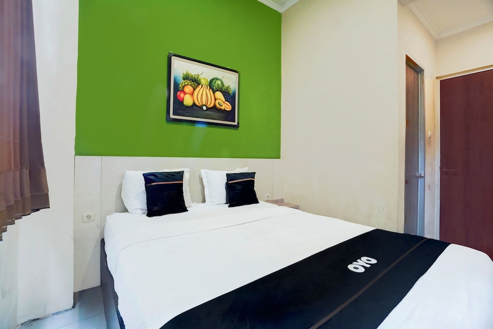 Hotel O Surabaya near Surabaya Town Square formerly Kupang Gunung Residence 30/60