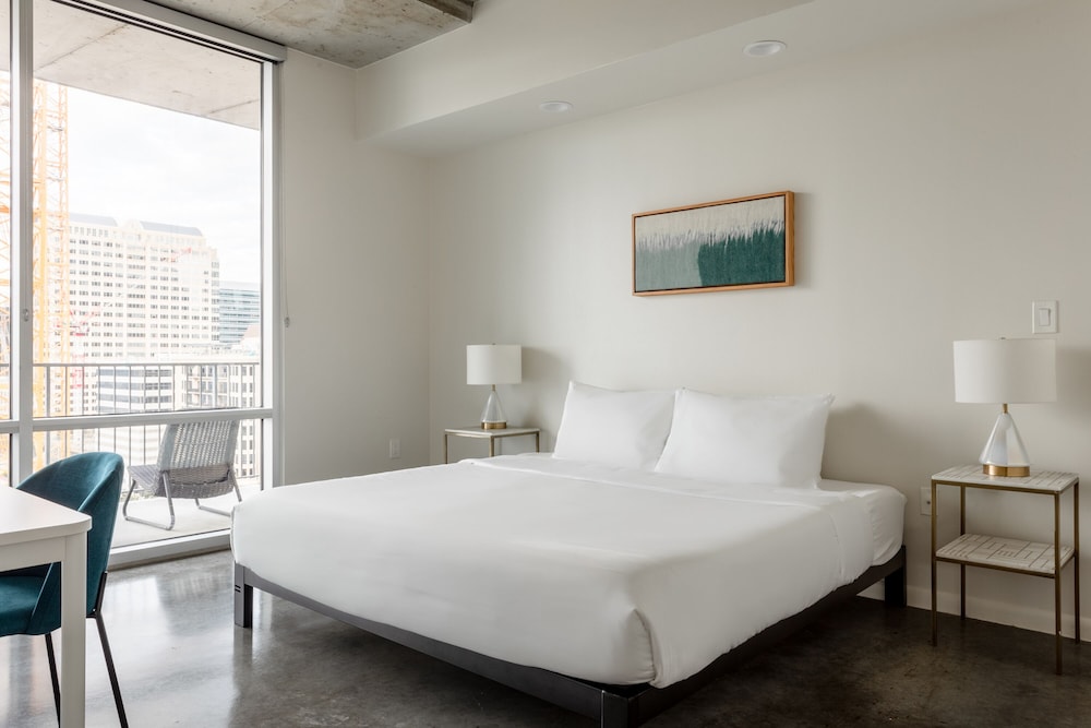 Kasa Austin 2nd Street Apartments 14/50