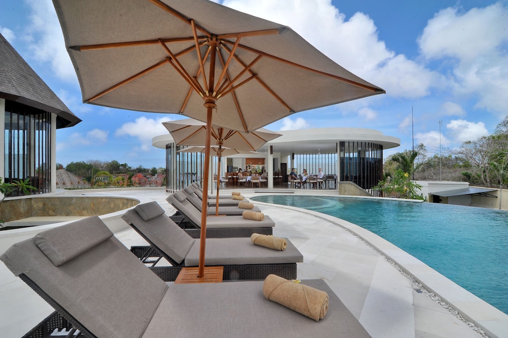 Mahagiri Villa And Spa Dreamland 44/71