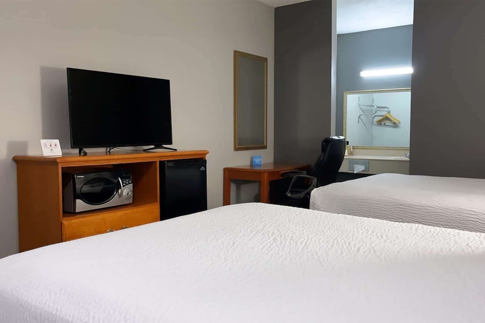 Days Inn by Wyndham North Little Rock/ Maumelle 15/56