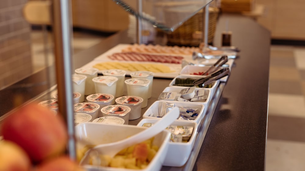Holiday Inn Express Luzern-Neuenkirch 40/65