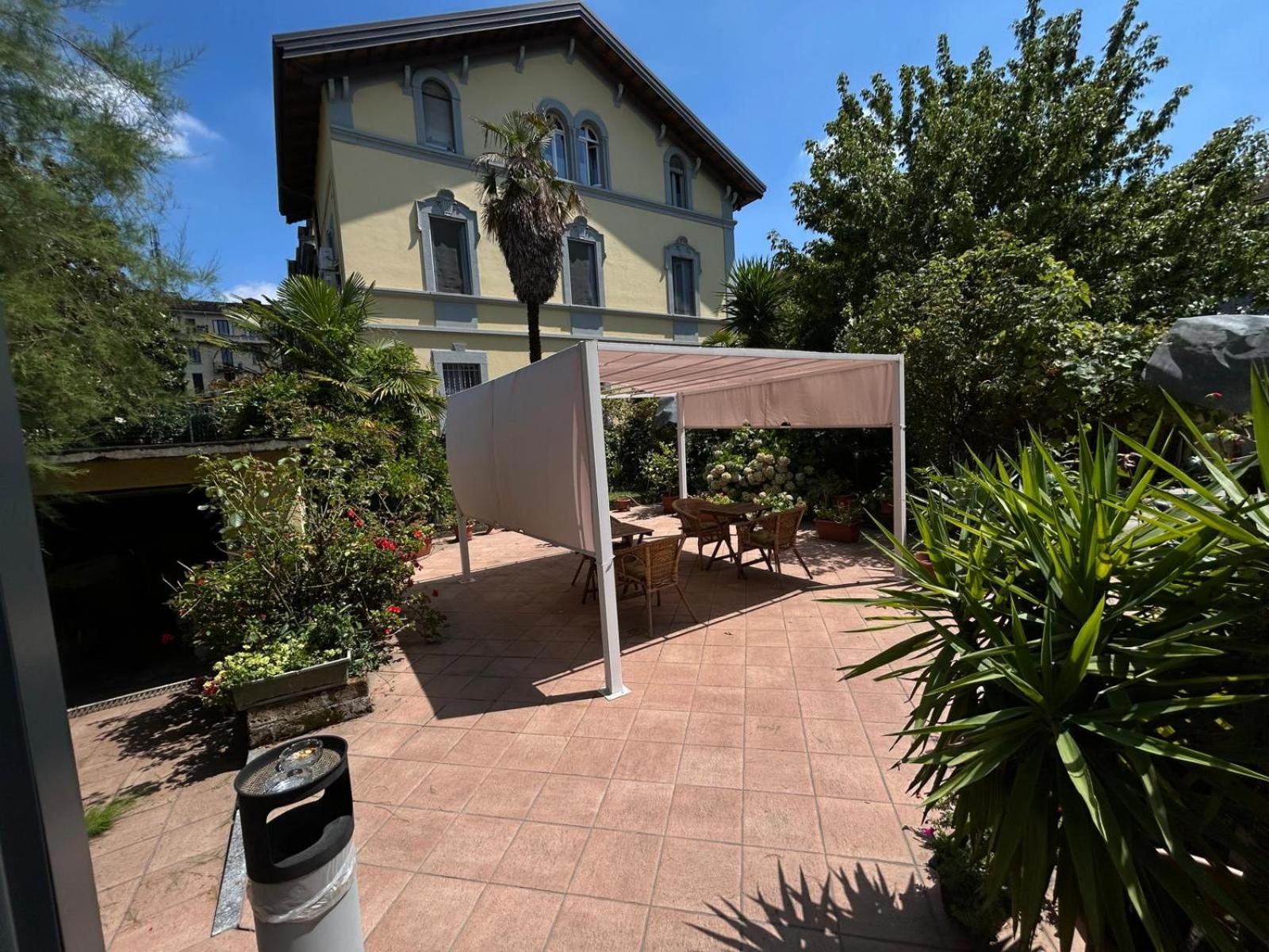 Albergo Salerno 39/50