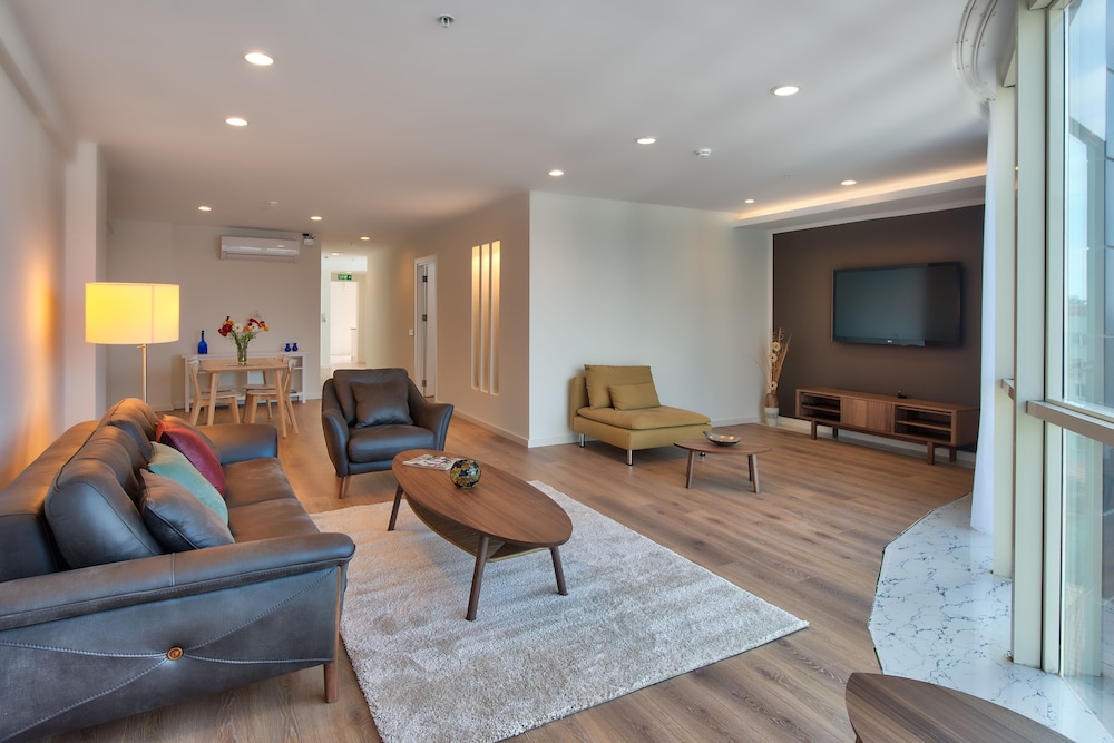Arkk Homes 50/79