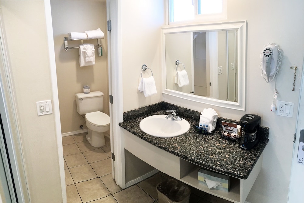 King Frederik Inn 35/69