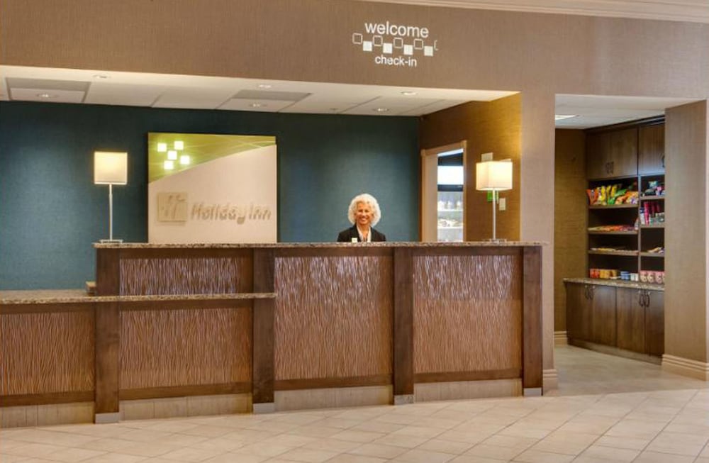 Holiday Inn Hotel And Suites Overland Park West 11/78