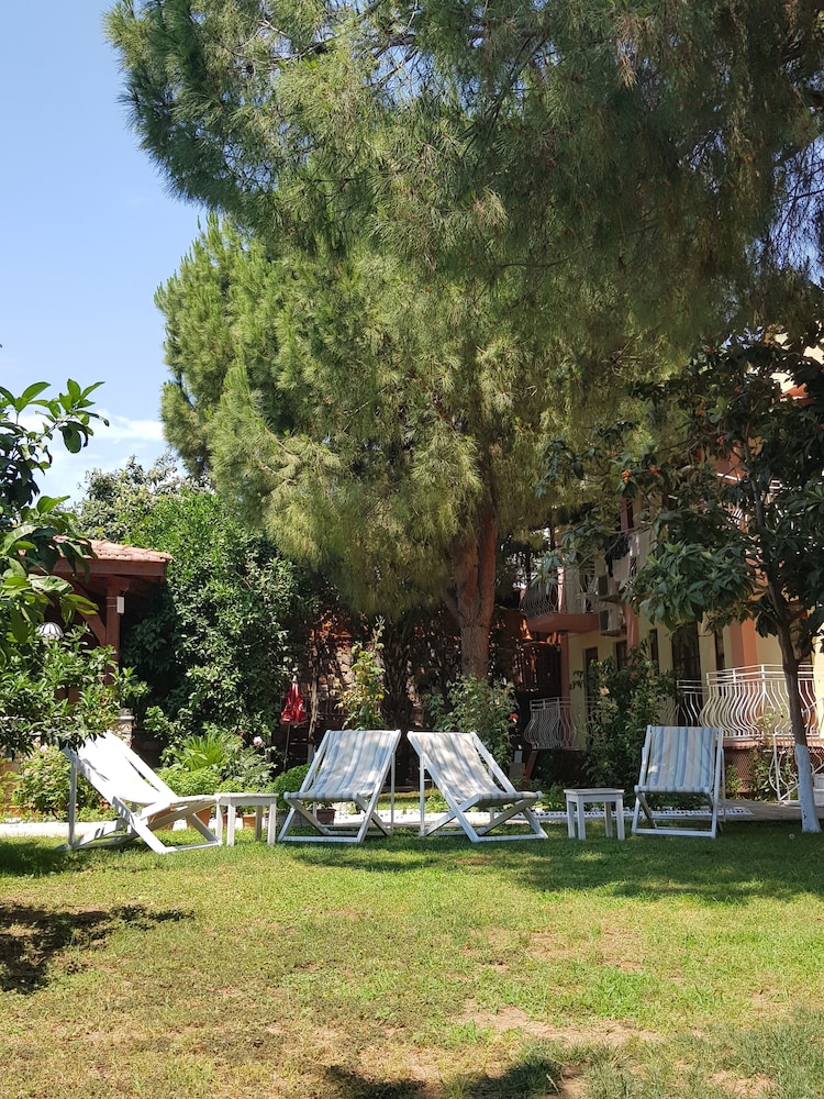 Ilkiz Beach Hotel 43/50