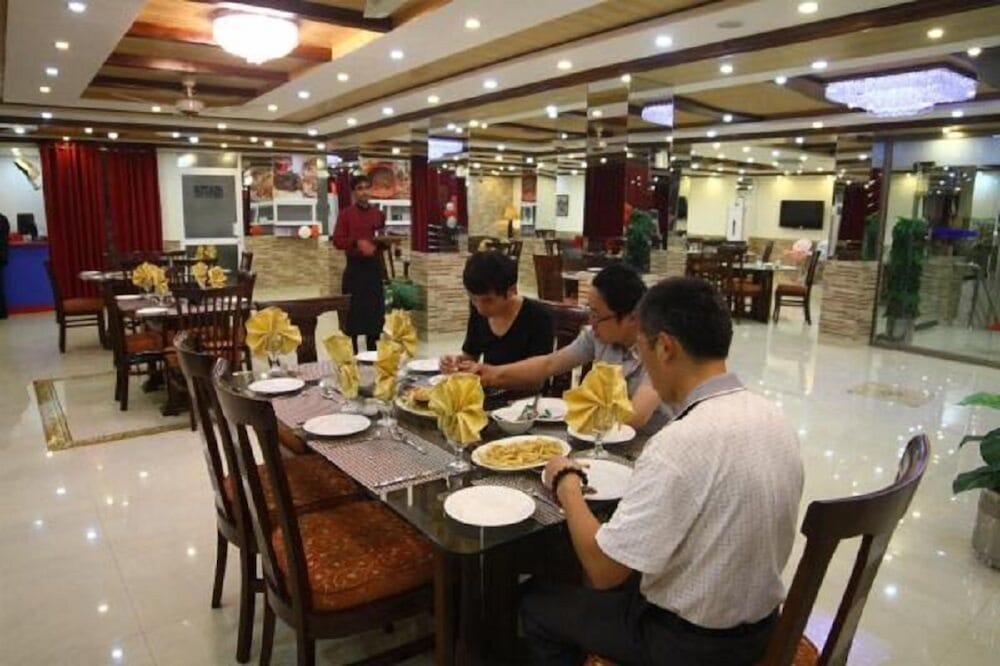 Hotel City Paradise 27/27