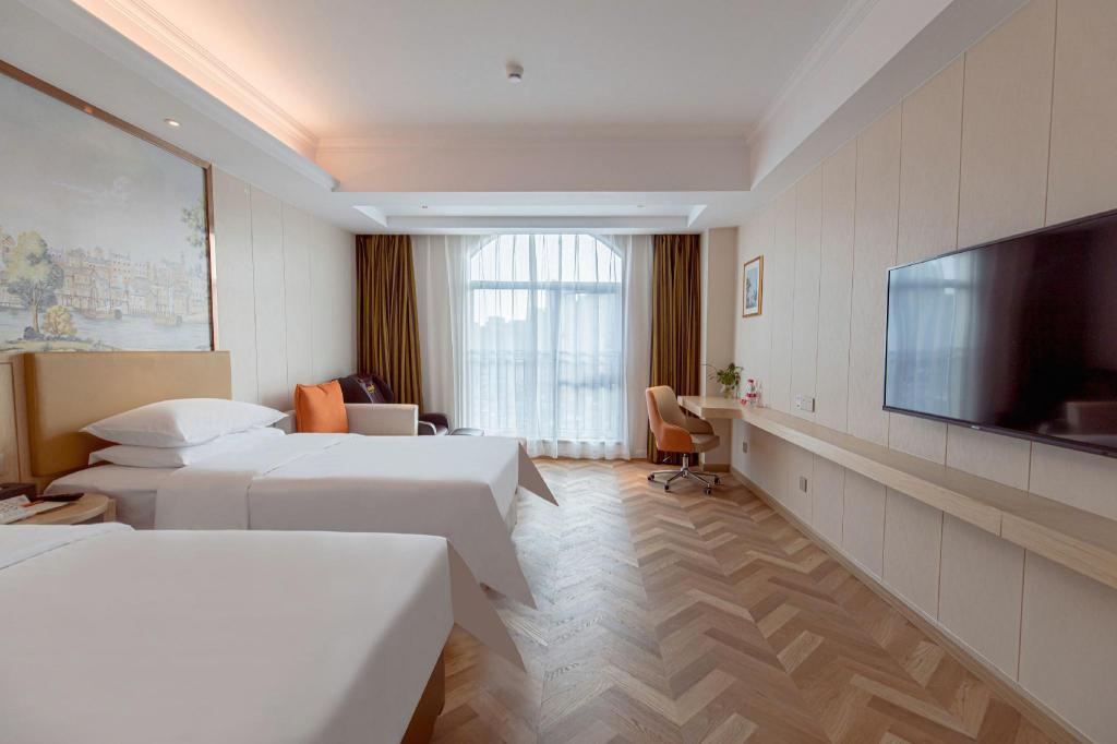 Vienna Hotel Shenzhen Baoan Chuangye Road 16/56