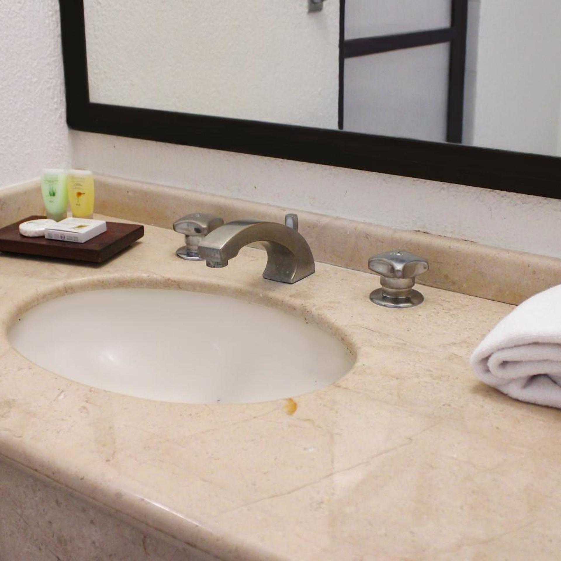 Hotel & Suites Real del Lago 48/51