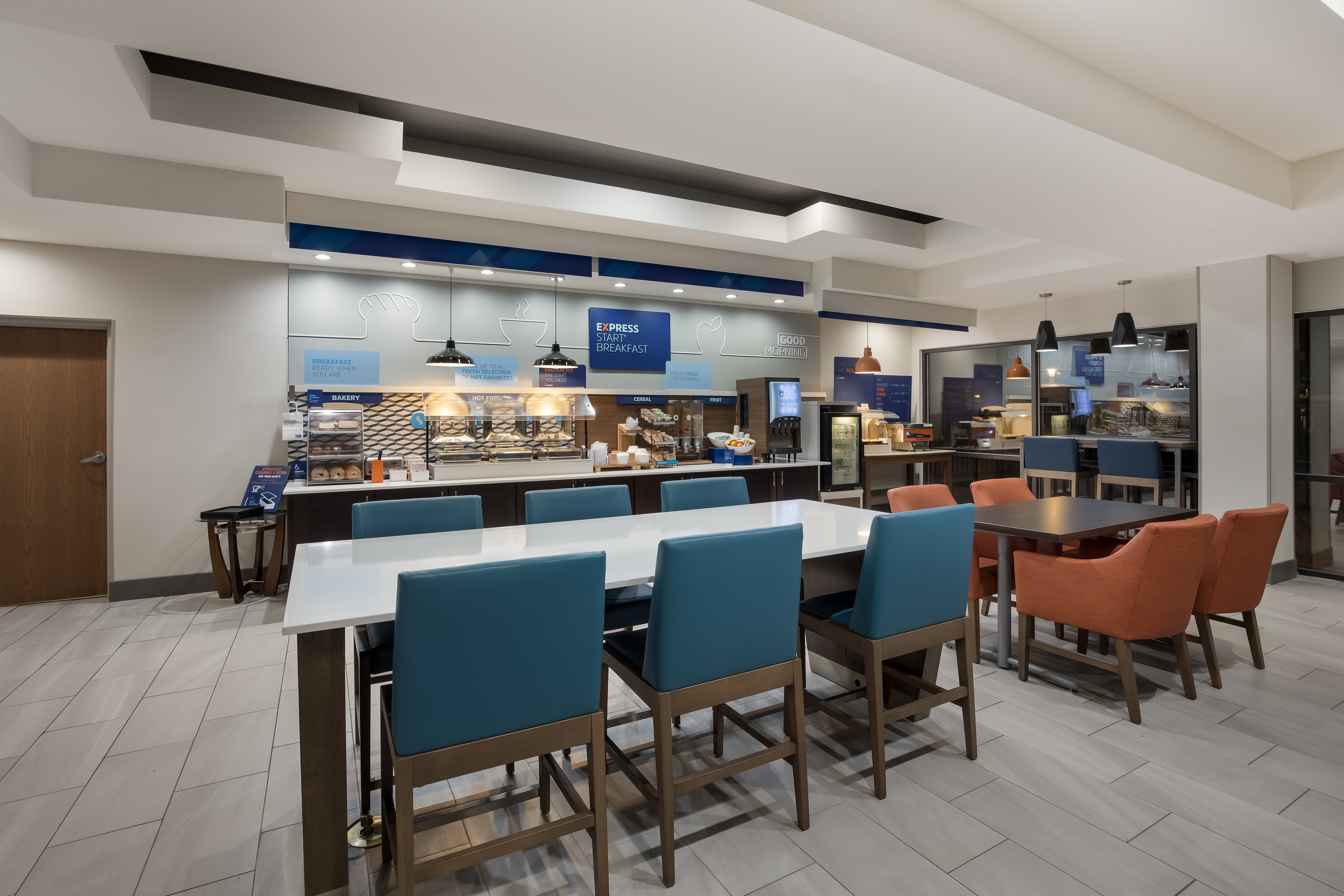 Holiday Inn Express Hotel And Suites Perry 36/48