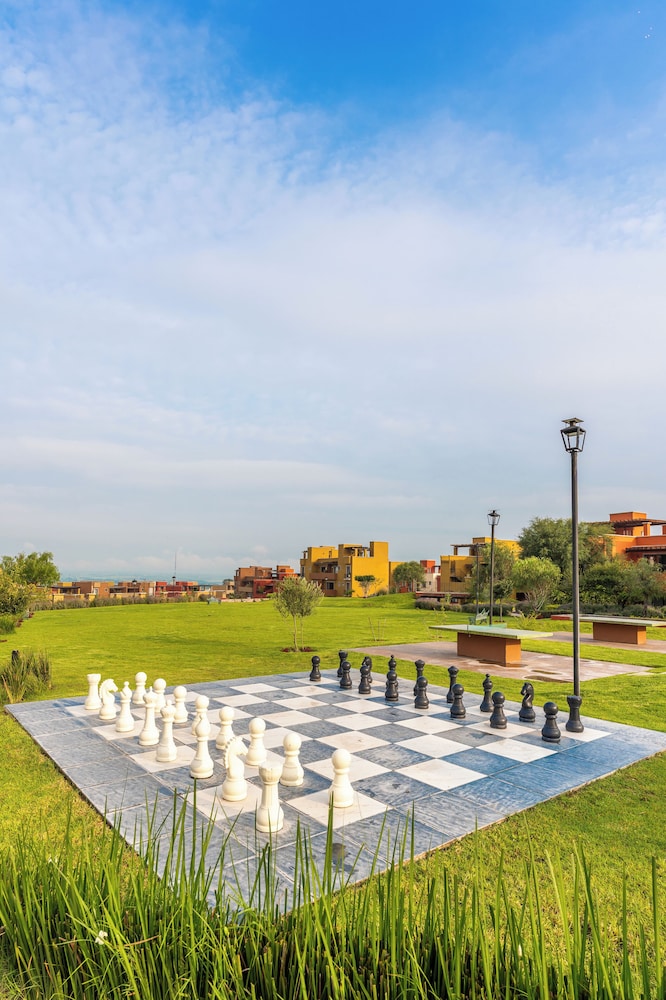 Krystal Grand Residences & Villas San Miguel de Allende 51/58