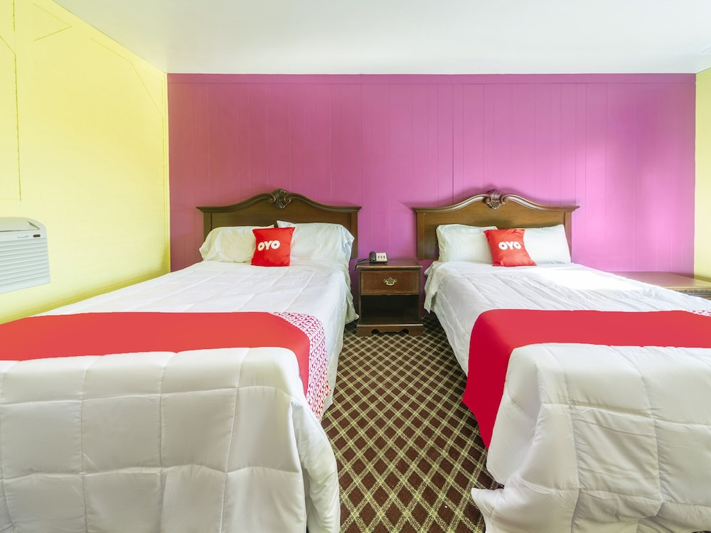 Hotel Brookhaven MS Hwy 51 North 17/34