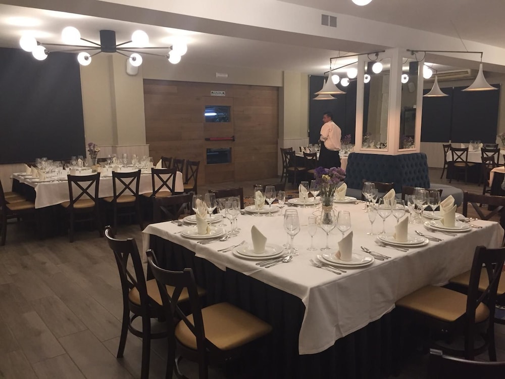Hotel Kika 37/50
