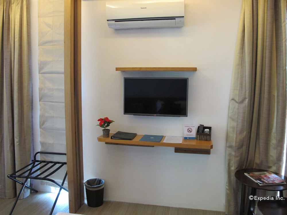 Infinity Resort and Spa 66/80