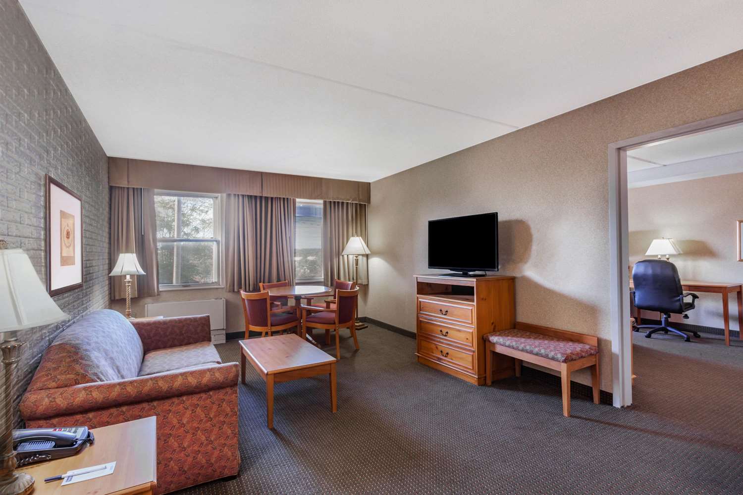 Travelodge By Wyndham Winchester 19/39