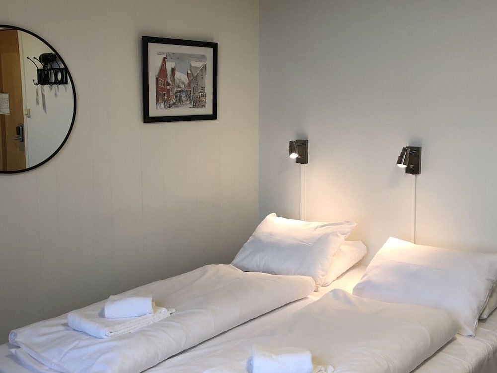 Ami Hotel 14/50