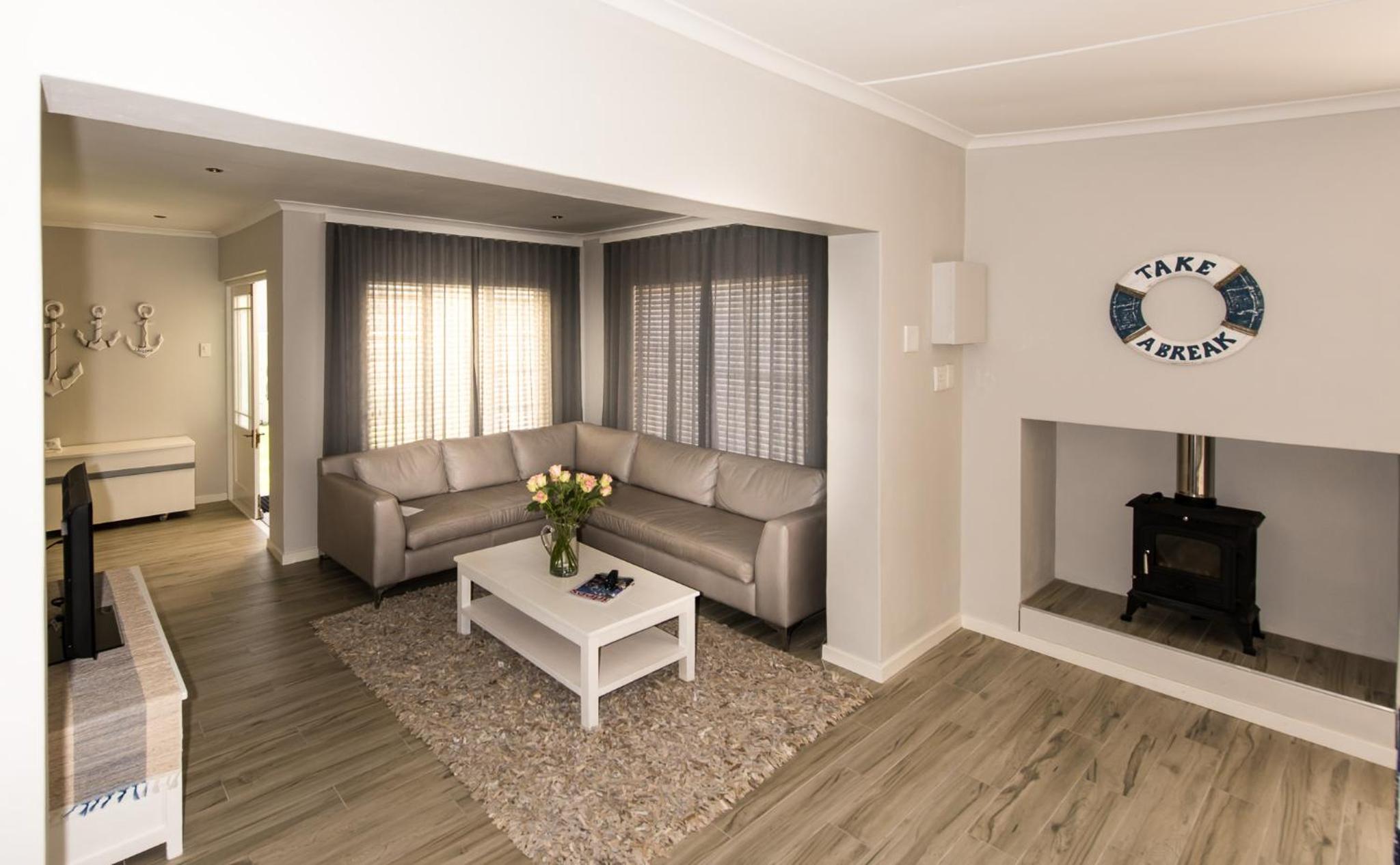 Melkbos Holiday Accommodation 23/39