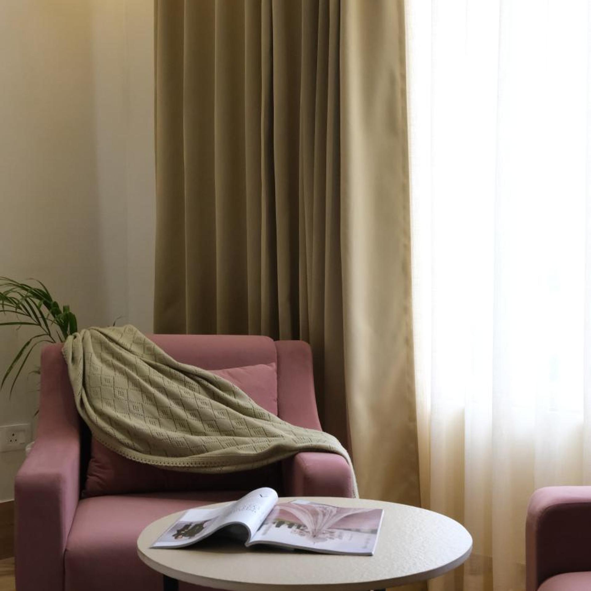 Clarks Inn Suites Agra 37/52