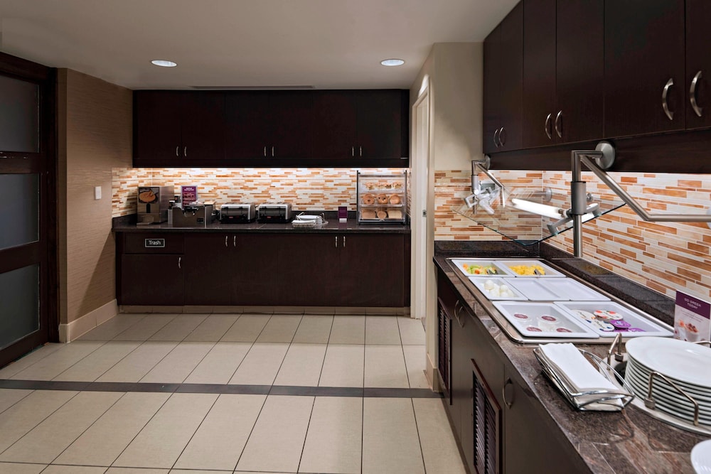 Residence Inn Omaha West 19/44