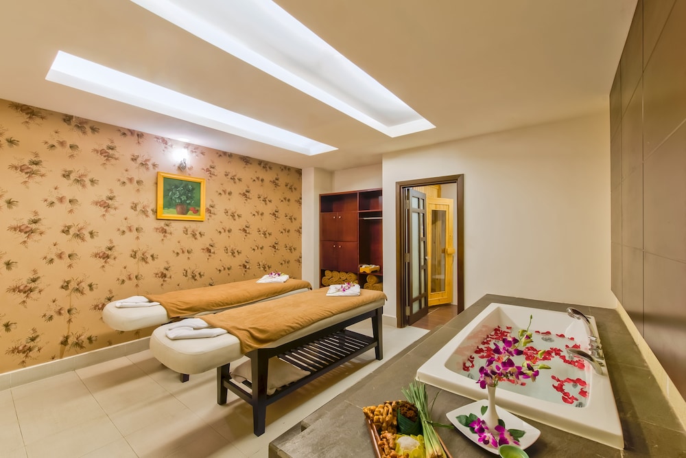 Muong Thanh Hue Hotel 45/74