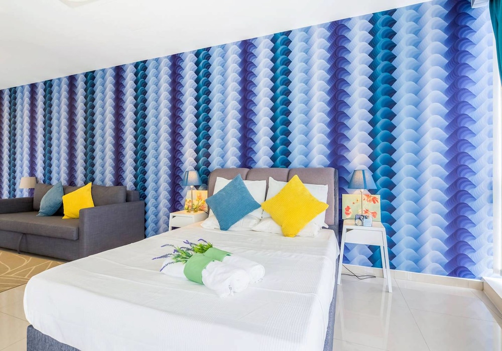 Chrisenbel Suites - Pinnacle Pj 34/37