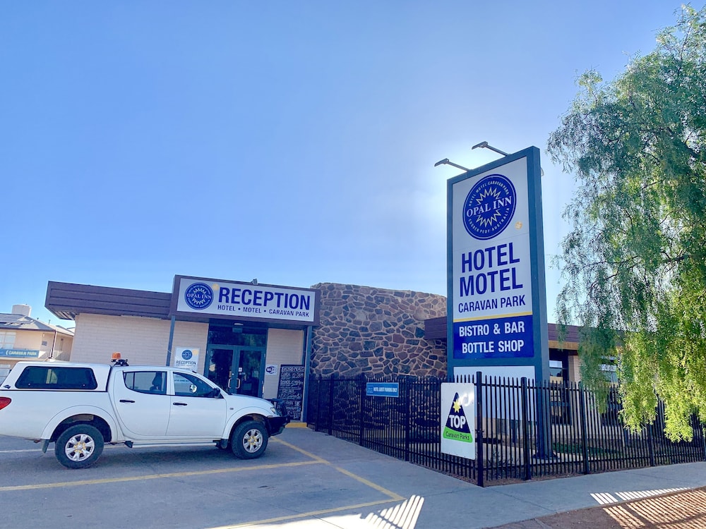 Opal Inn Hotel Motel 1/68