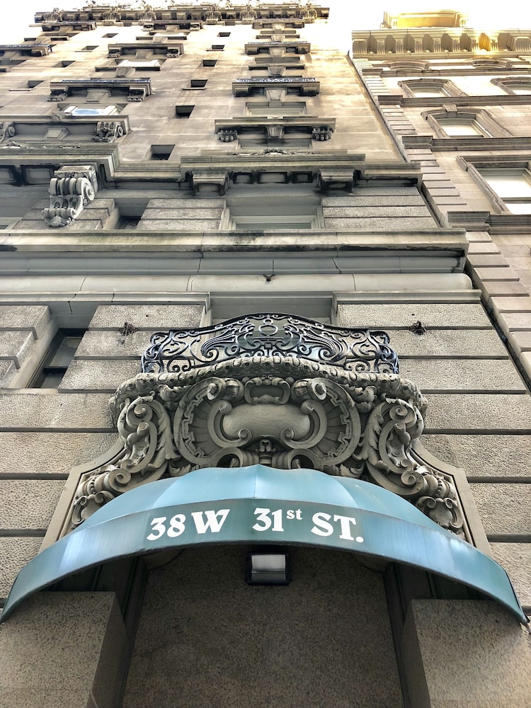 ザ グランド NYC 写真1